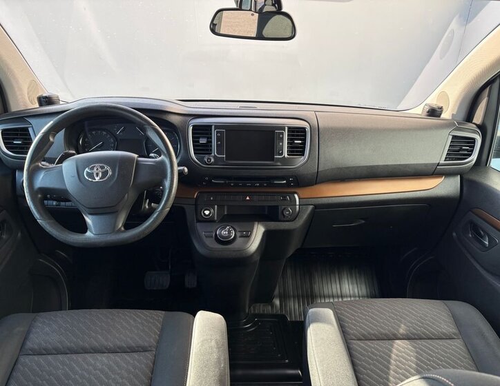 Toyota ProAce MPV 2,0 l 130 kw