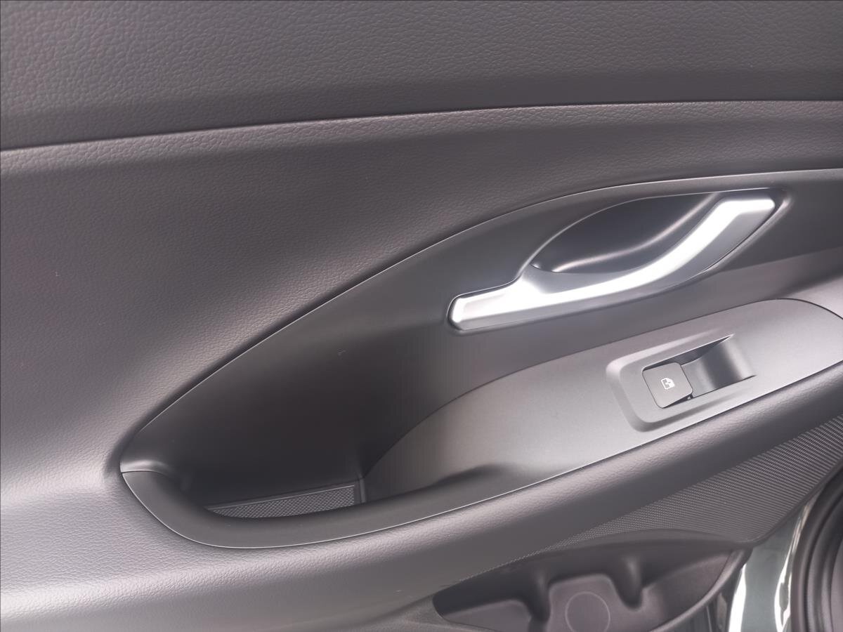 Hyundai i30 Hatchback 1,5 l 70 kw