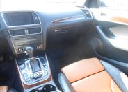 Audi Q5 SUV / Terénní 2,0 l 125 kw