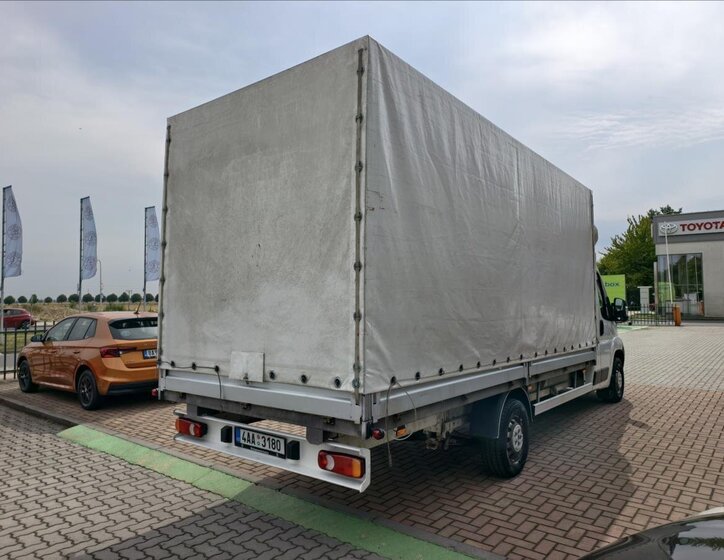 Peugeot Boxer Valník 2,2 l 96 kw