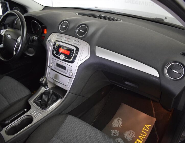 Ford Mondeo Kombi 2,0 l 96 kw