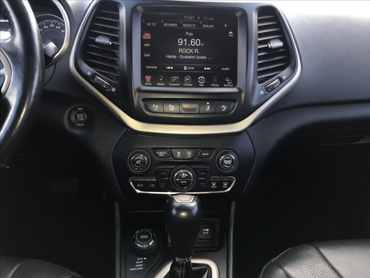 Jeep Cherokee Kombi 2,0 l 125 kw