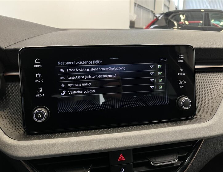 Škoda Scala Hatchback 1,5 l 110 kw