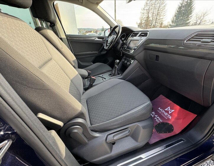 Volkswagen Tiguan SUV / Terénní 1,4 l 92 kw