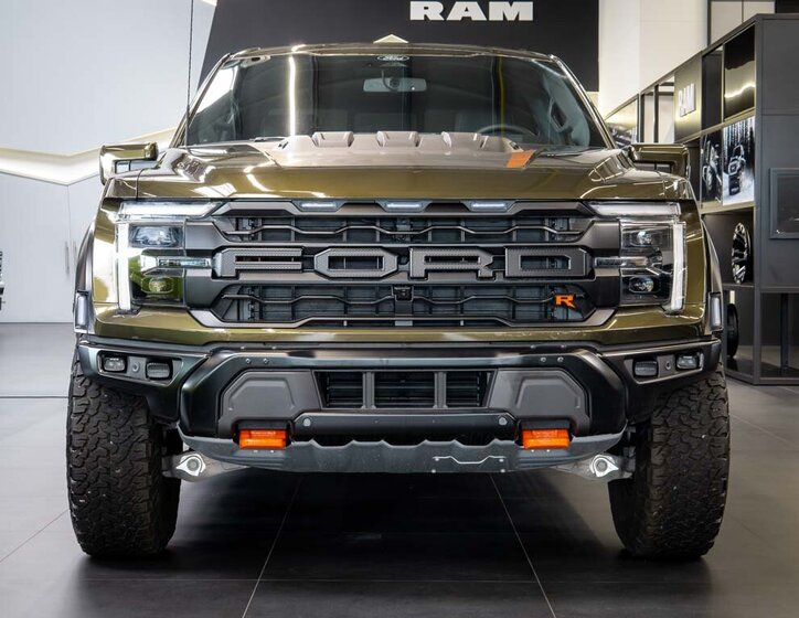 Ford F-150 Pick-up 5,2 l 536 kw