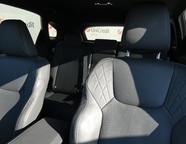 Lexus RX 350h SUV / Terénní 2,5 l 140 kw