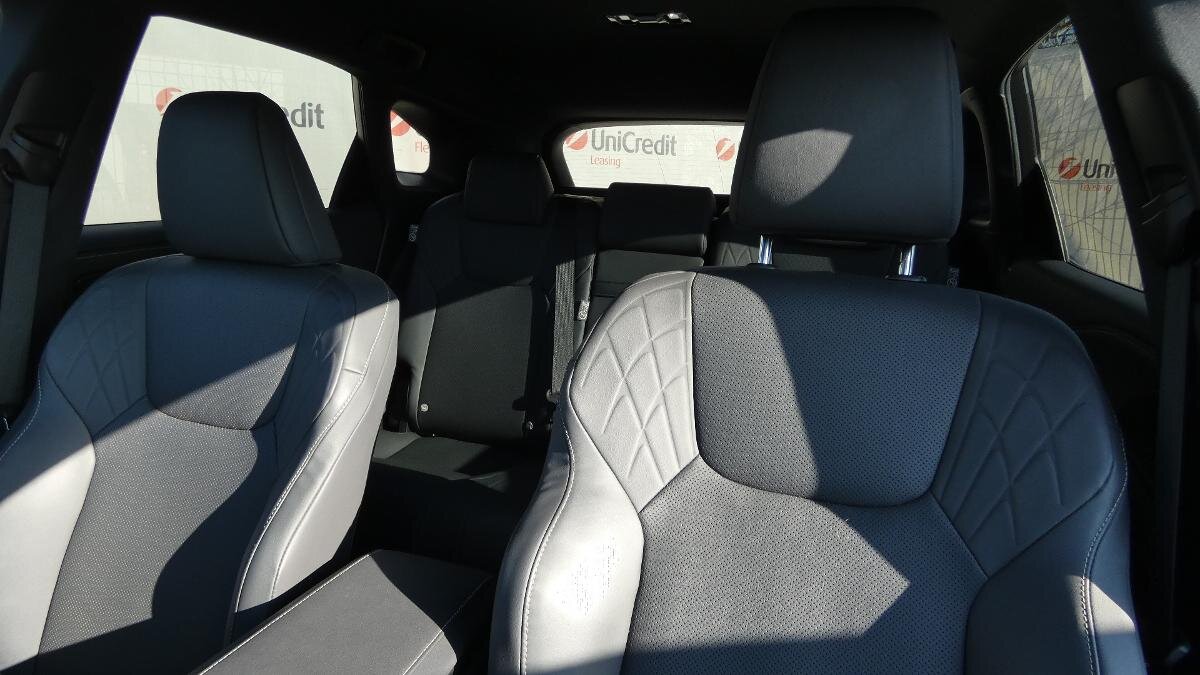 Lexus RX 350h SUV / Terénní 2,5 l 140 kw