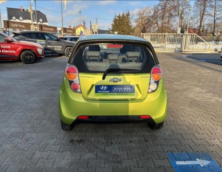 Chevrolet Spark Hatchback 995,0 50 kw