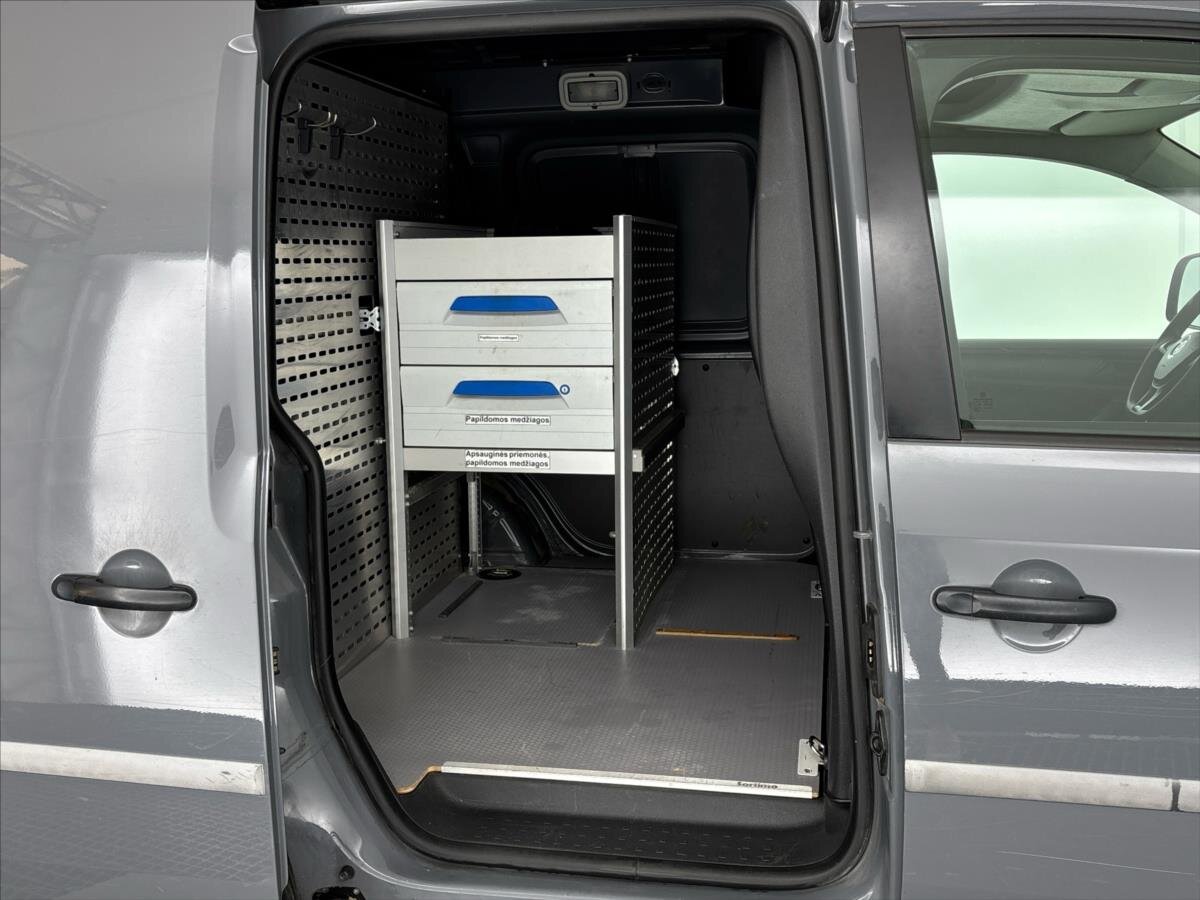 Volkswagen Caddy Skříň 2,0 l 90 kw