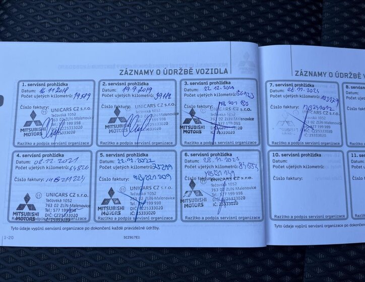 Mitsubishi Outlander SUV / Terénní 2,3 l 110 kw