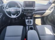 Hyundai Kona 11