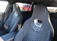 Volkswagen Passat Kombi 1,5 l 130 kw