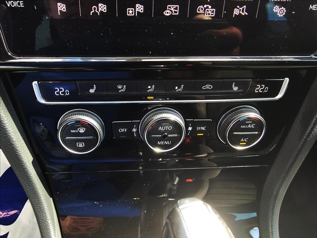 Volkswagen Golf Kombi 2,0 l 110 kw