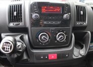 Peugeot Boxer Skříň 2,2 l 121 kw