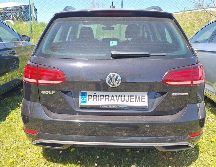 Volkswagen Golf Kombi 1,5 l 96 kw
