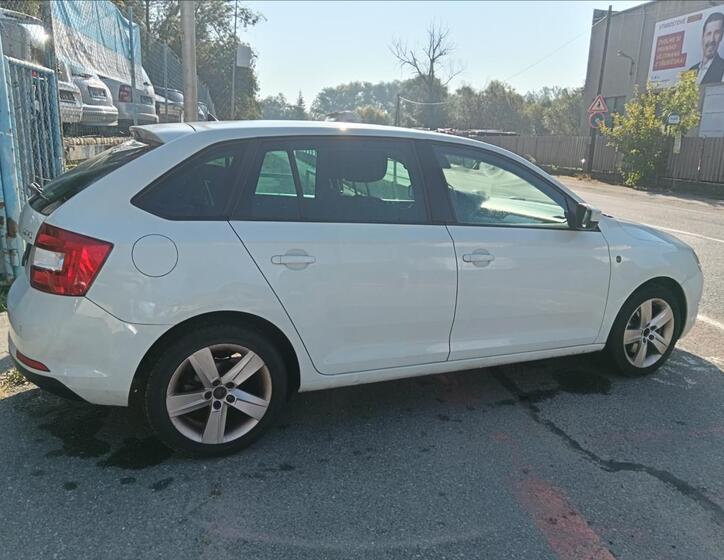 Škoda Rapid 13