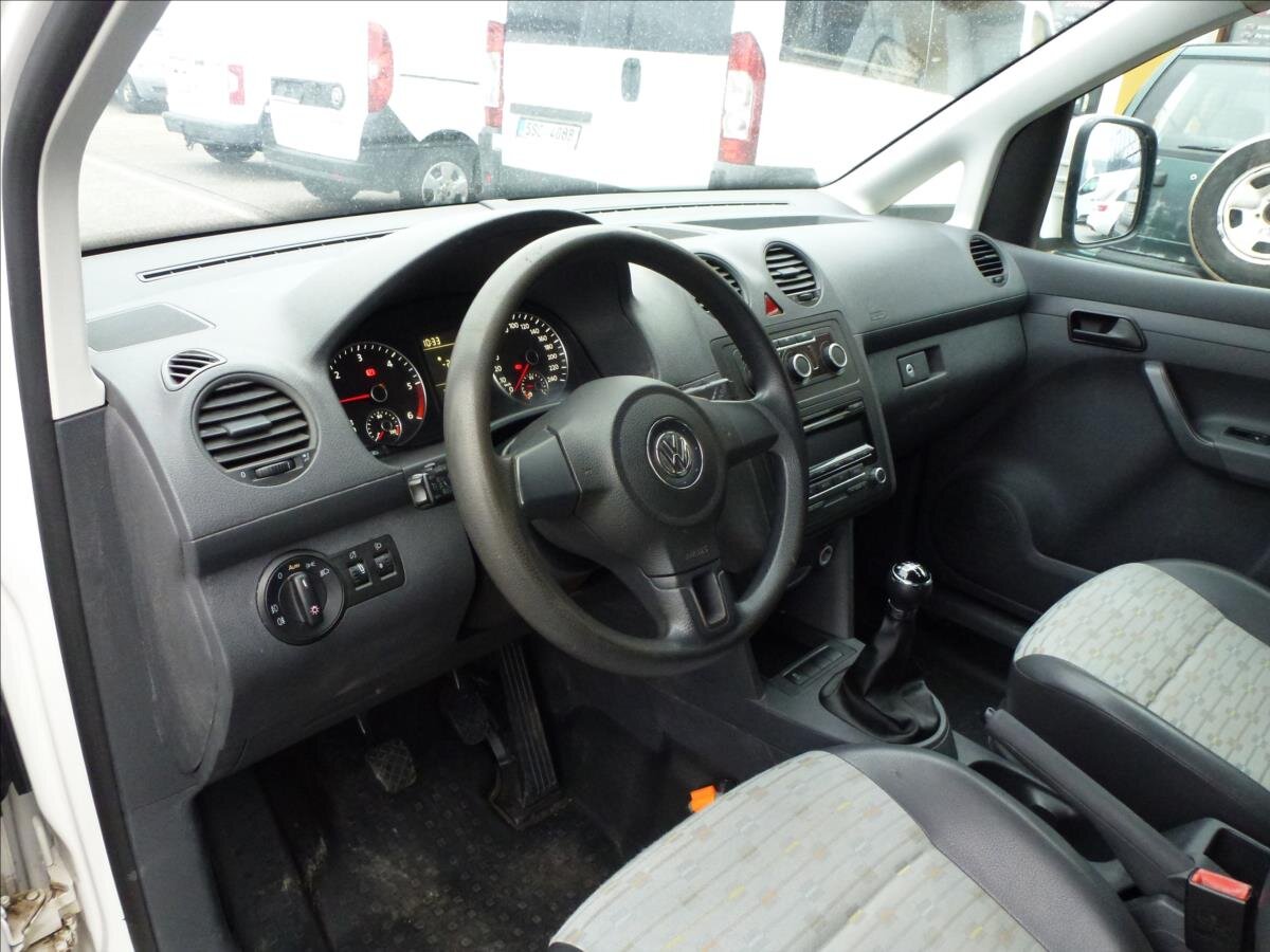 Volkswagen Caddy Skříň 1,6 l 55 kw