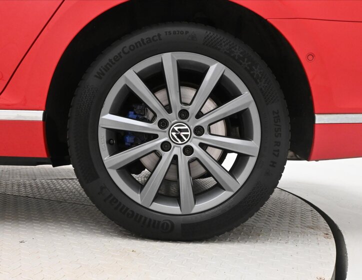 Volkswagen Passat Kombi 1,4 l 115 kw