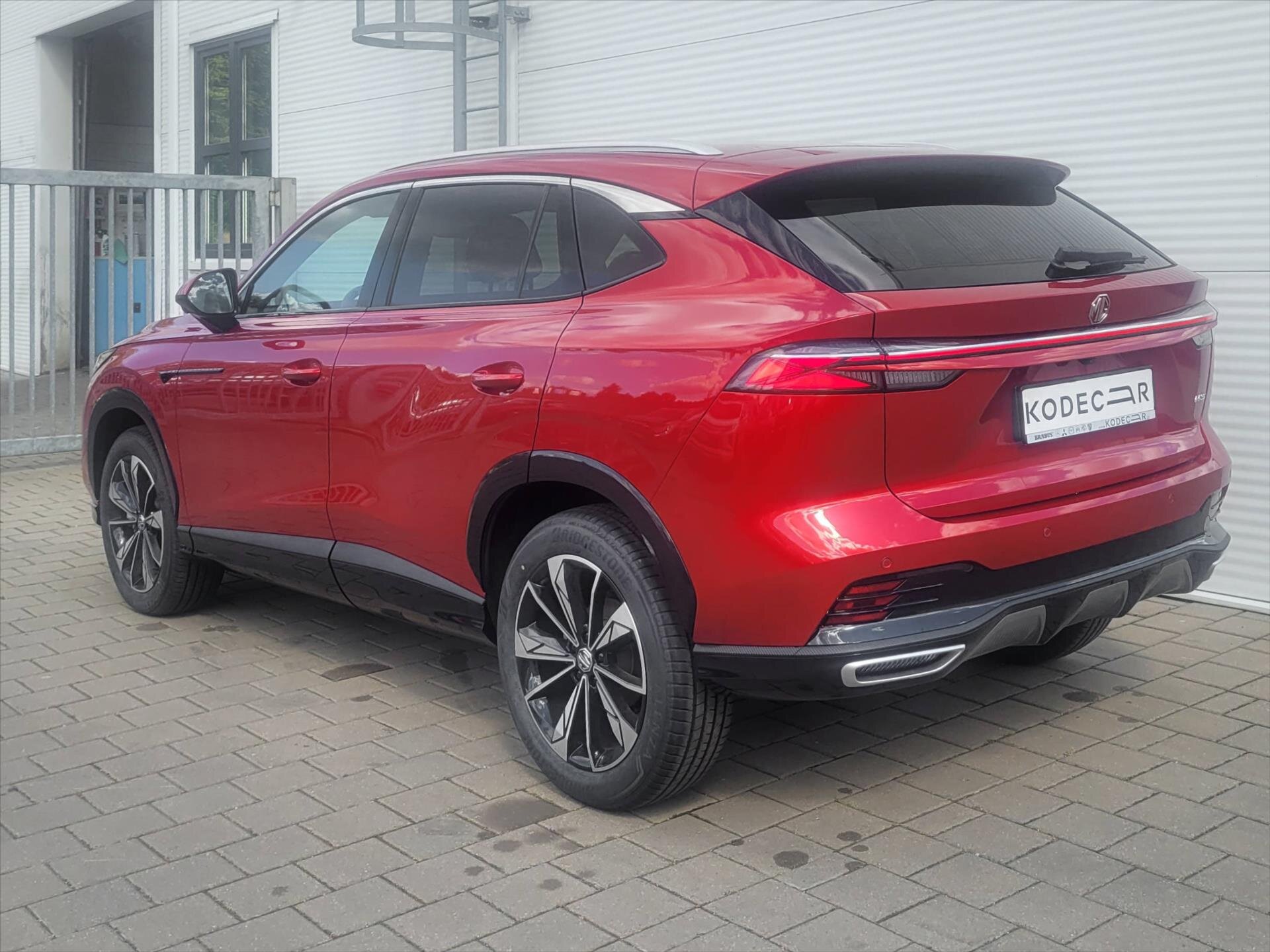 MG HS SUV / Terénní 1,5 l 125 kw