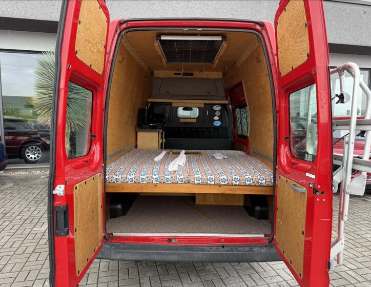 Ford Transit Skříň 2,2 l 85 kw