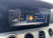 Mercedes-Benz Třídy E 11