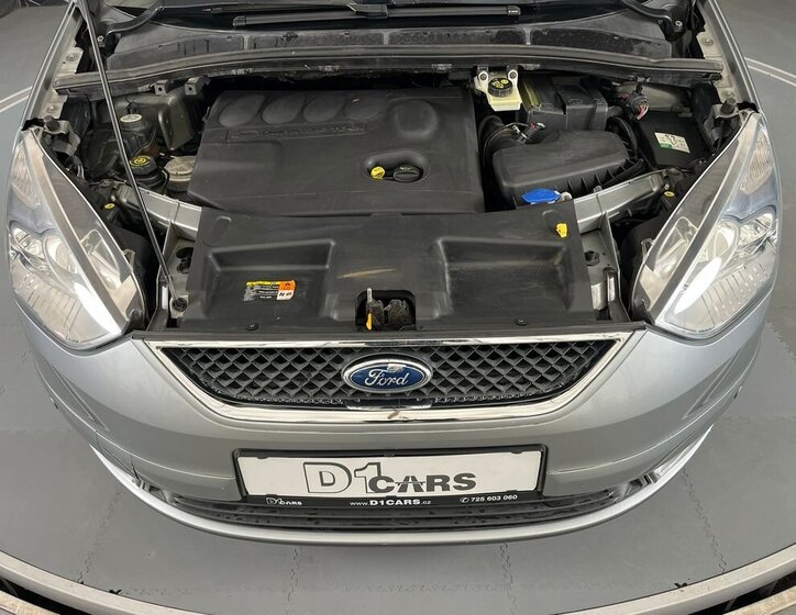 Ford Galaxy MPV 2,0 l 103 kw