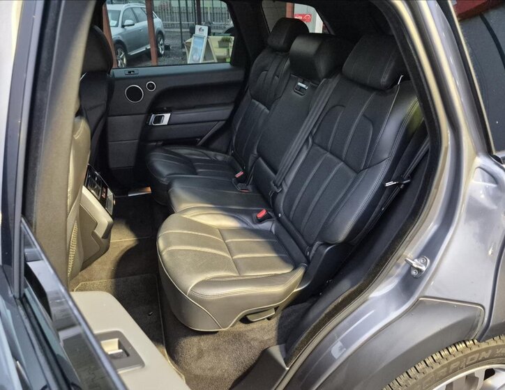 Land Rover Range Rover Sport 12