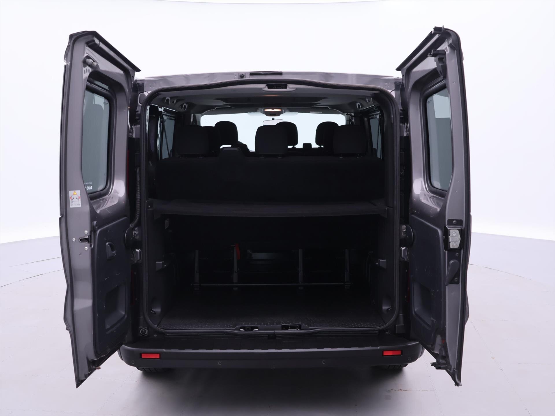 Opel Vivaro Kombi 1,6 l 92 kw