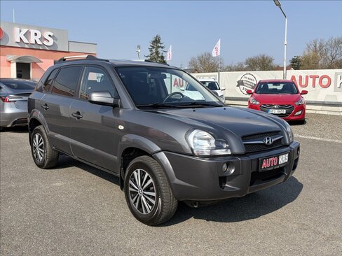 Hyundai Tucson Kombi 2,0 l 104 kw