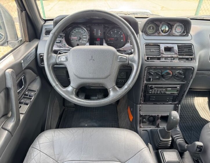 Mitsubishi Pajero SUV / Terénní 2,8 l 92 kw