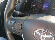 Toyota Auris Kombi 1,6 l 97 kw