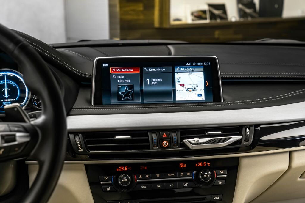 BMW X6 SUV / Terénní 3,0 l 280 kw