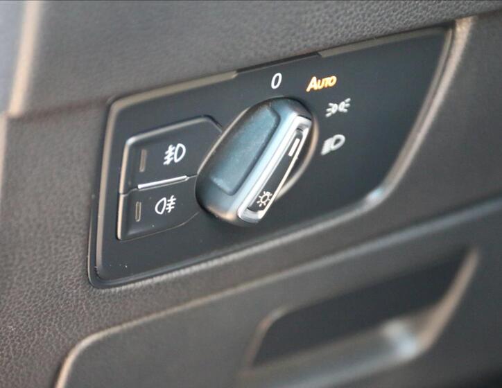 Volkswagen Passat 18