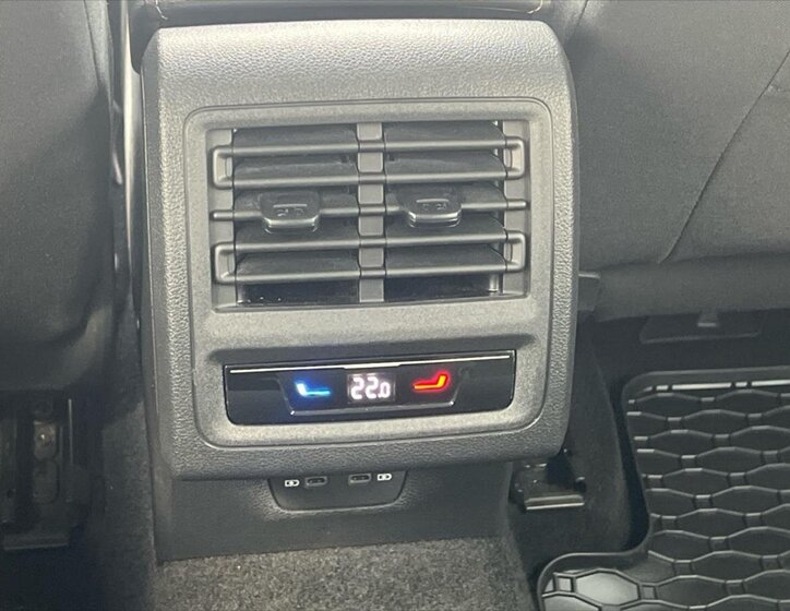 Volkswagen Golf Hatchback 1,5 l 96 kw