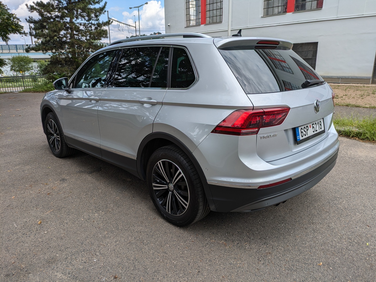 Volkswagen Tiguan 4