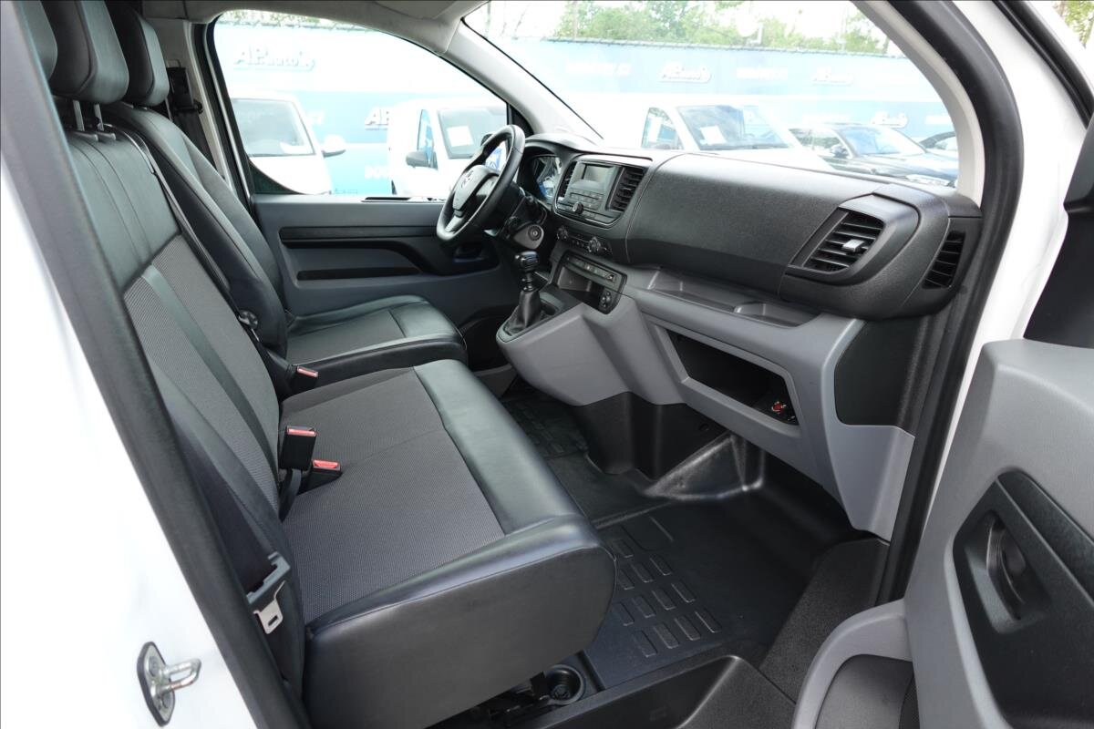 Opel Vivaro Ostatní 1,5 l 75 kw