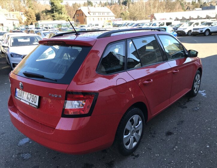 Škoda Fabia Kombi 999,0 70 kw