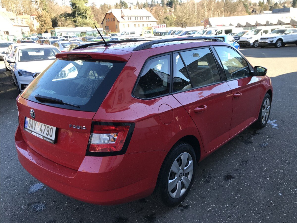 Škoda Fabia Kombi 999,0 70 kw