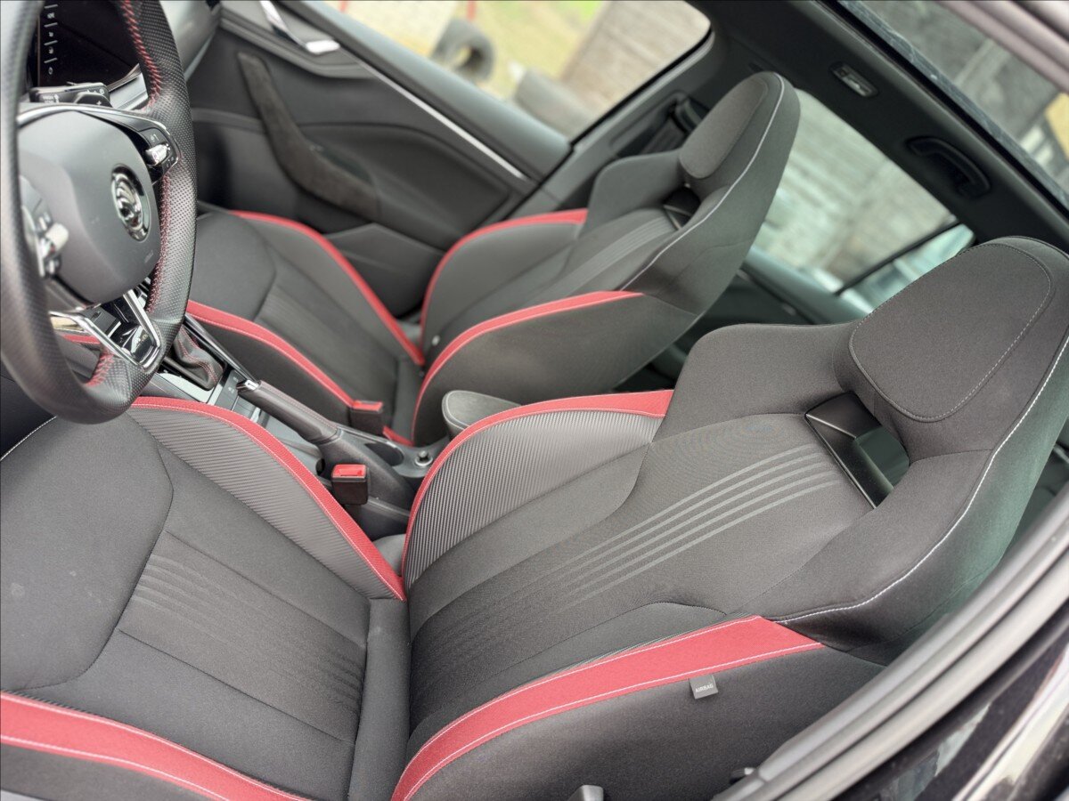 Škoda Kamiq SUV / Terénní 1,5 l 110 kw