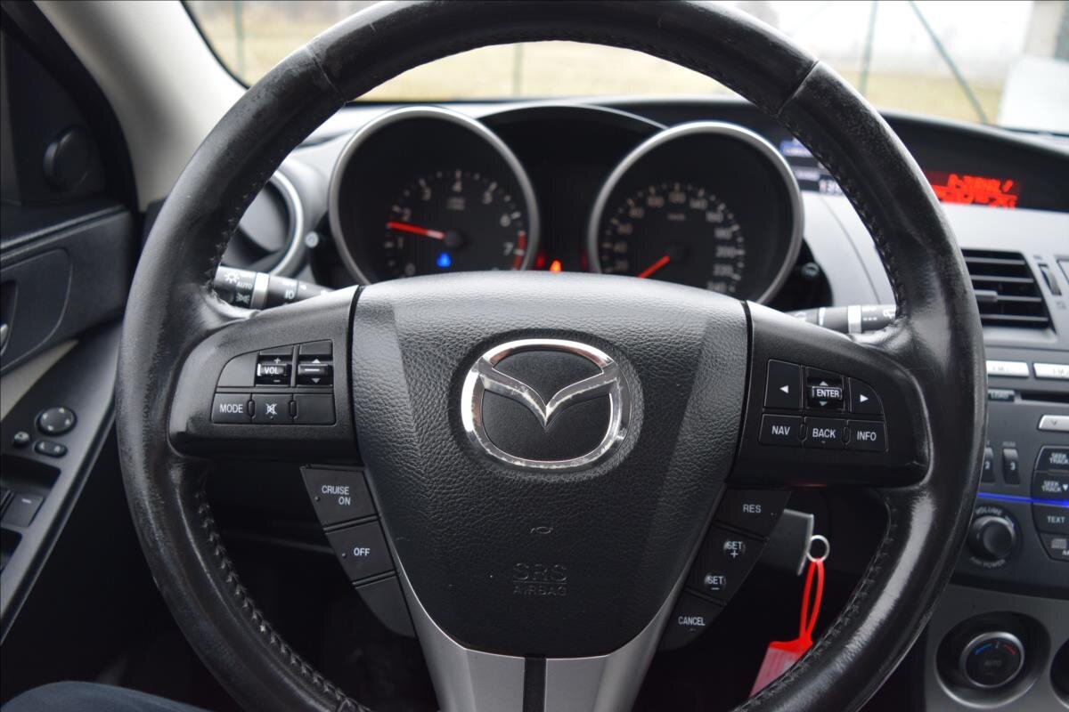 Mazda 3 Hatchback 1,6 l 77 kw