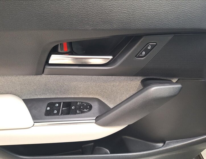 Mazda MX-30 SUV / Terénní 0,0 107 kw