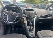 Opel Zafira 7