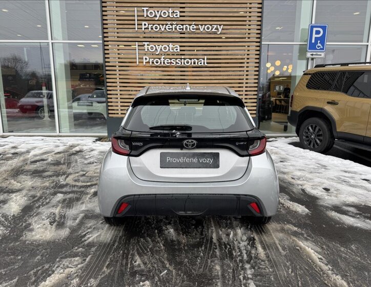 Toyota Yaris Hatchback 1,5 l 68 kw