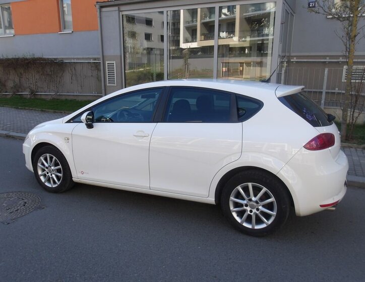 Seat Leon Hatchback 1,4 l 92 kw