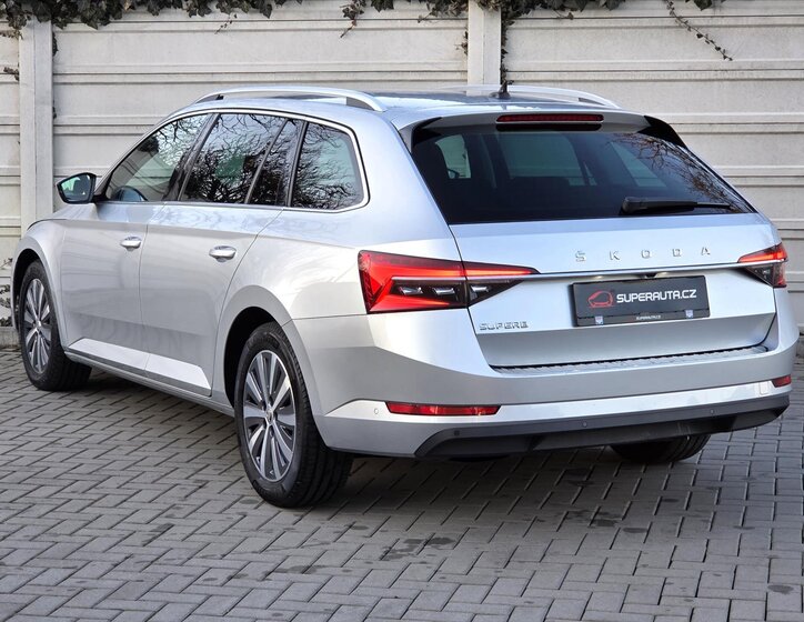 Škoda Superb Kombi 2,0 l 110 kw