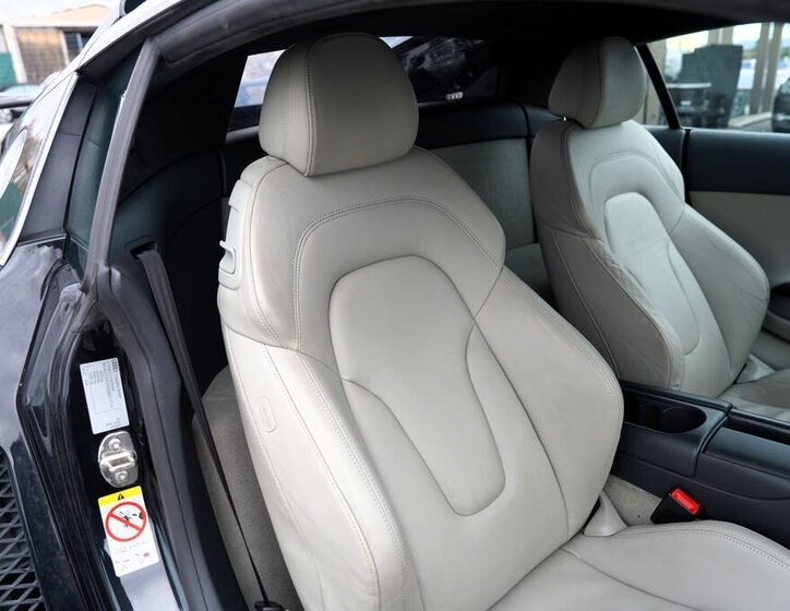 Audi R8 Kupé 4,2 l 309 kw