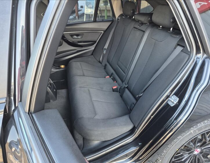 BMW Řada 3 Kombi 2,0 l 140 kw