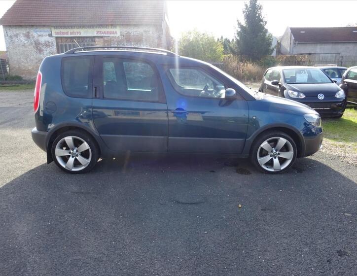 Škoda Roomster 3