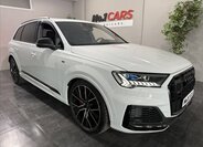 Audi SQ7 SUV / Terénní 4,0 l 373 kw