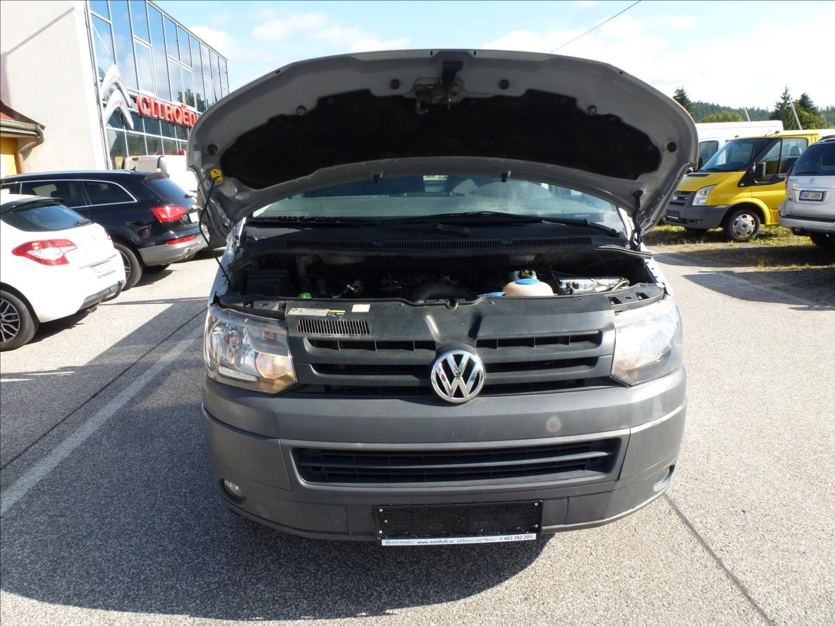 Volkswagen Transporter Valník 2,0 l 103 kw